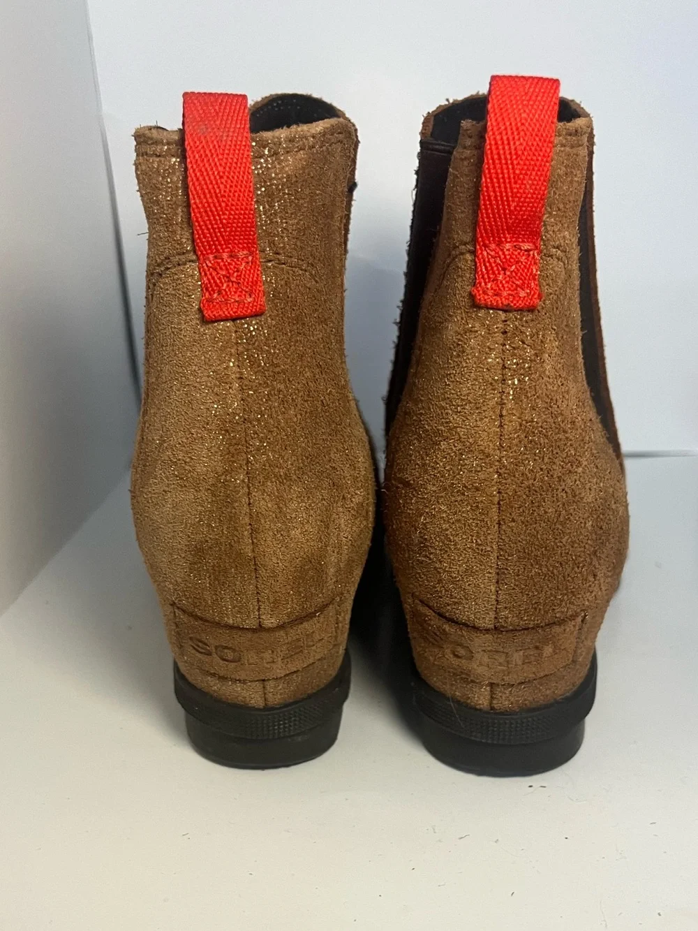 Sorel stylish suede